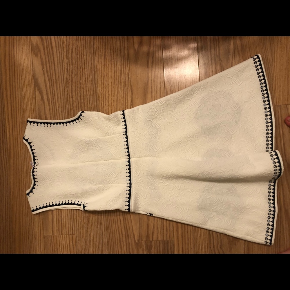 juniors white and navy dress - Picture 2 of 2